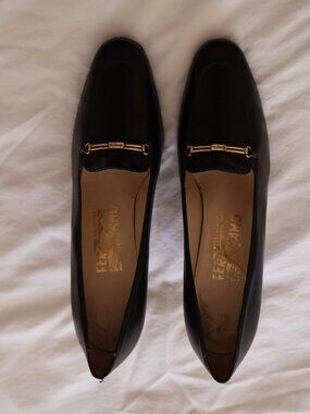 Salvatore Ferragamo Italian Leather Heels – Women’s Size 10 (Runs Very Narrow)
